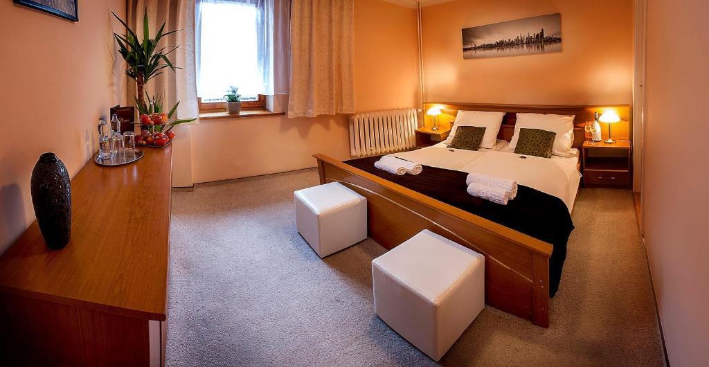 Hotel Wyzsza Brama Centrum Cieszyn  Værelse billede