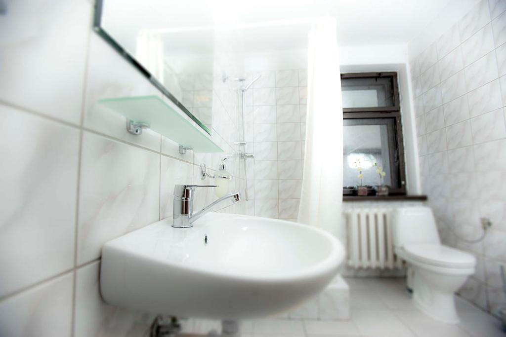 Hotel Wyzsza Brama Centrum Cieszyn  Værelse billede