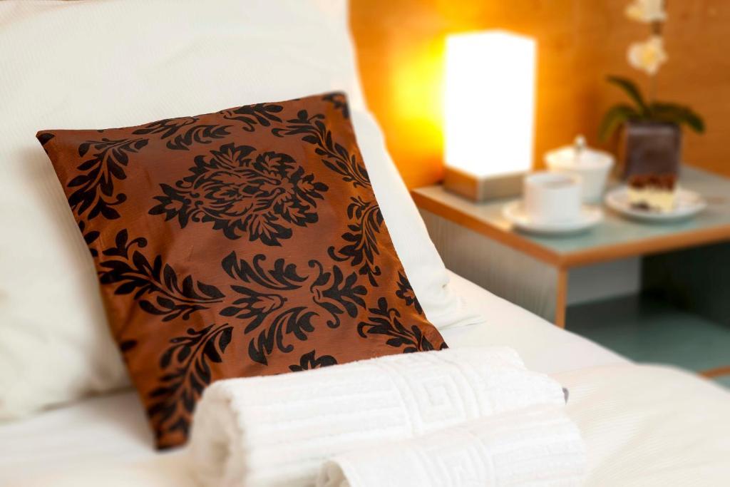Hotel Wyzsza Brama Centrum Cieszyn  Værelse billede